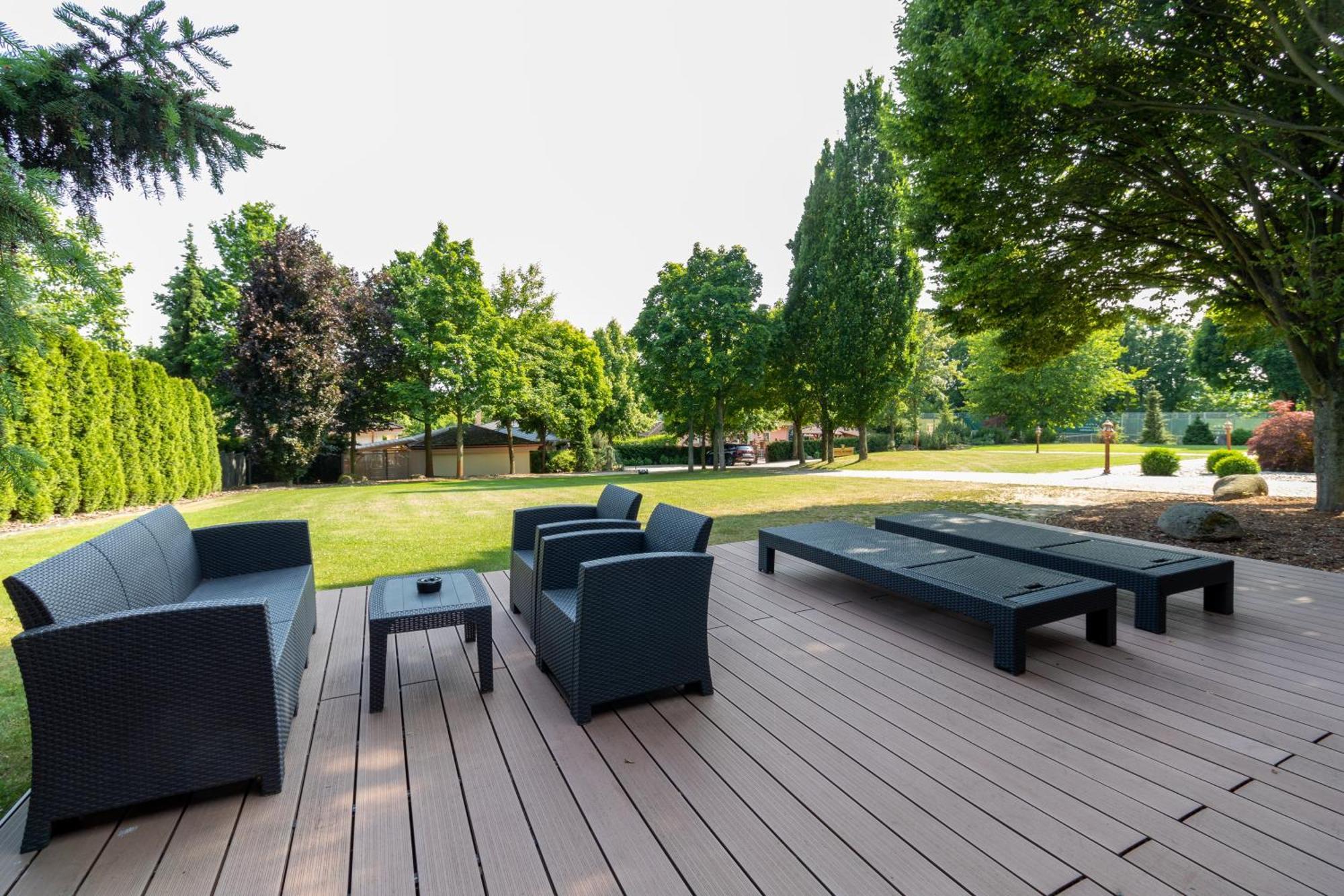 Hotel Resort Lovecka Basta Страконице Экстерьер фото